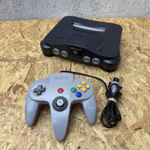 NINTENDO 64