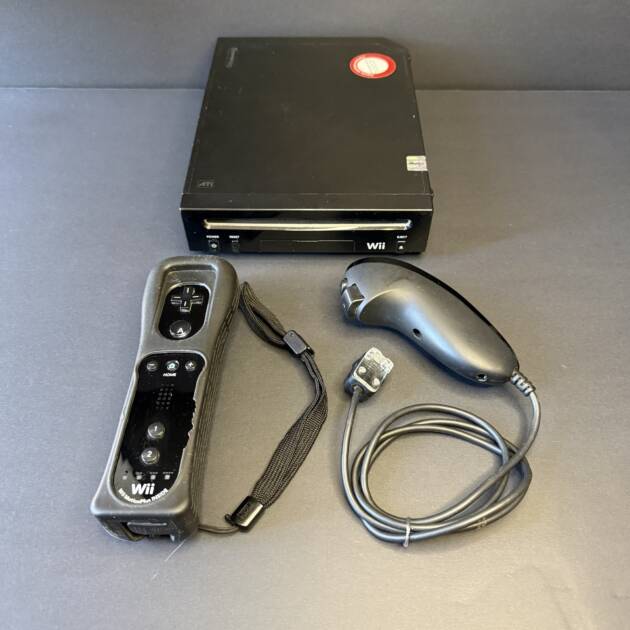 NINTENDO WII BLACK MARIO