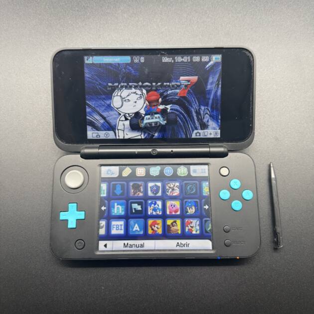 NEW NINTENDO 2DS LL