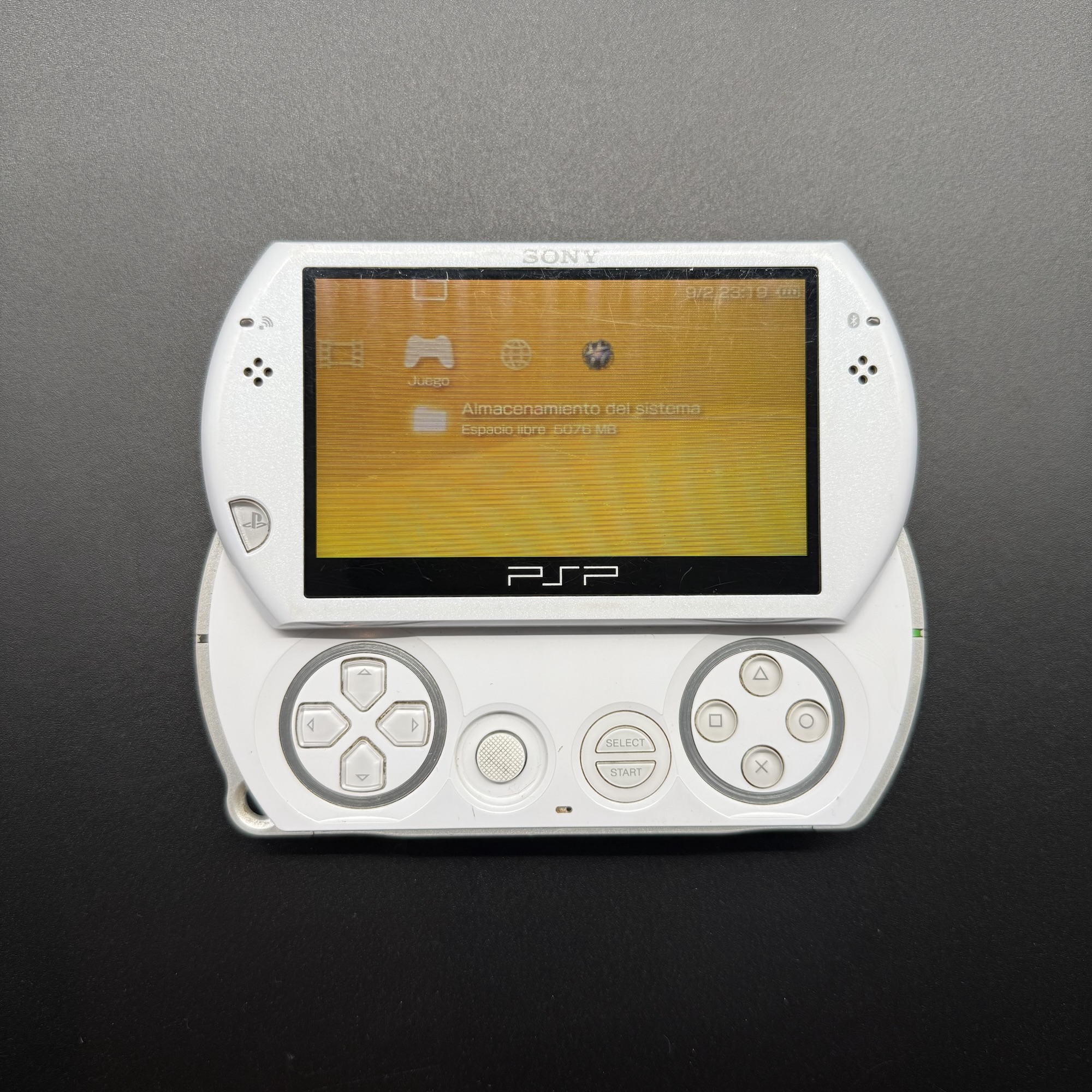 SONY PSP GO